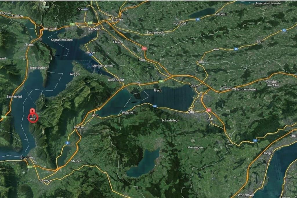 Schoene Ruhige Mit Sicht Auf Den Innenpark Appartement Gersau