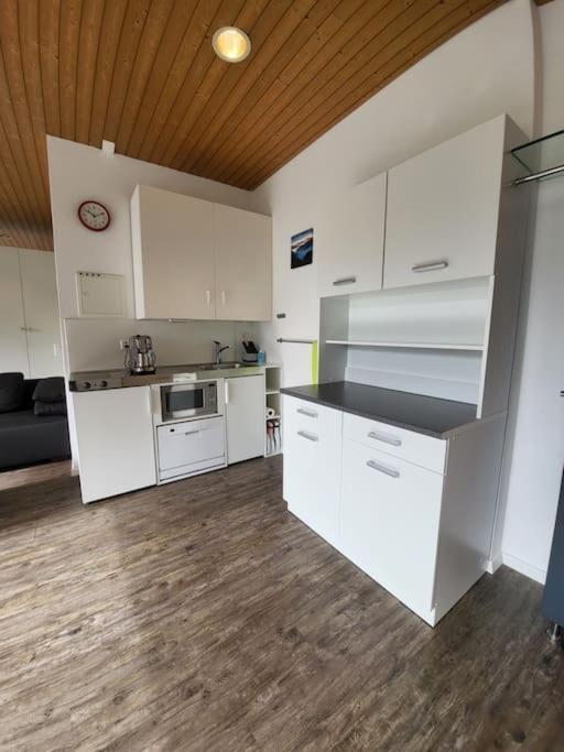 Schoene Ruhige Mit Sicht Auf Den Innenpark Appartement